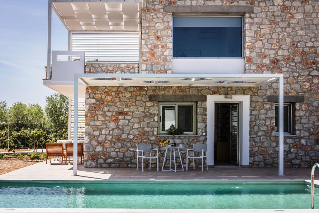 Cedar Bay Beachside Villas ปาไลโอโกรา ภายนอก รูปภาพ